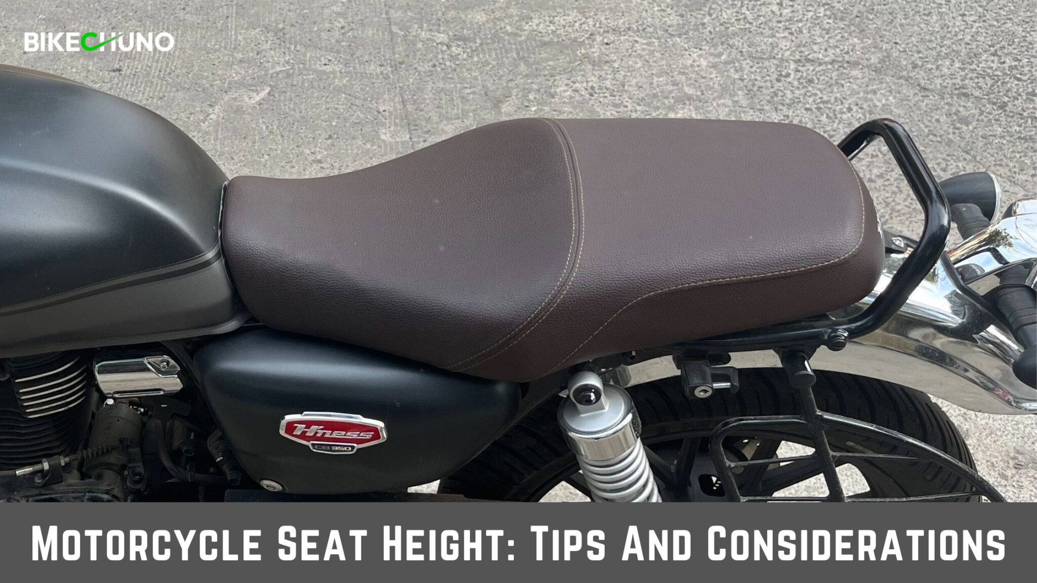 motorcycle-seat-height-tips-and-considerations-bikechuno